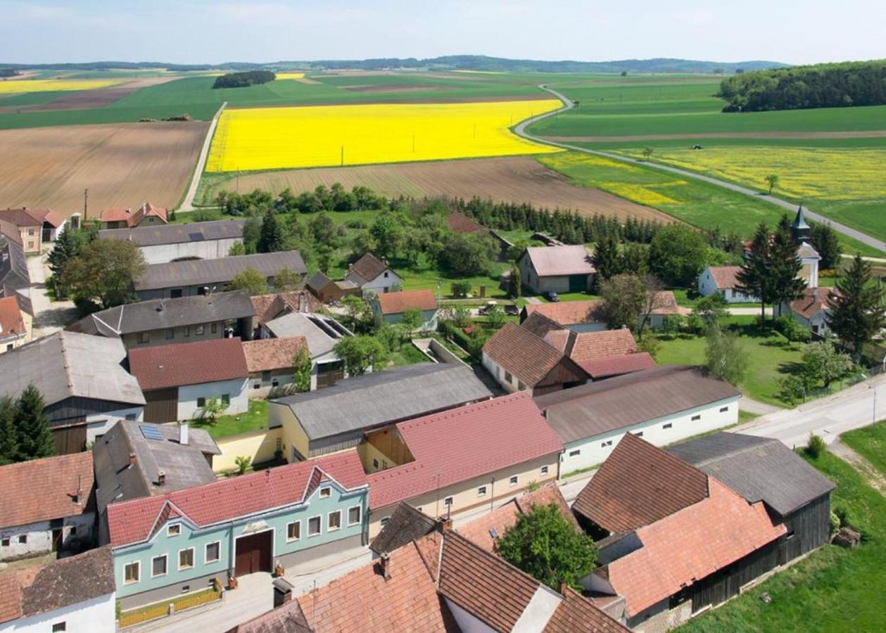 Hotel Wohlfuehlhof Bachzelt Weitersfeld Exteriér fotografie